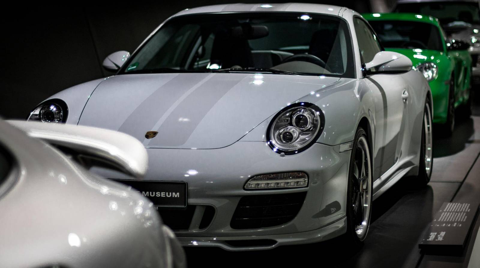 PORSCHE 997